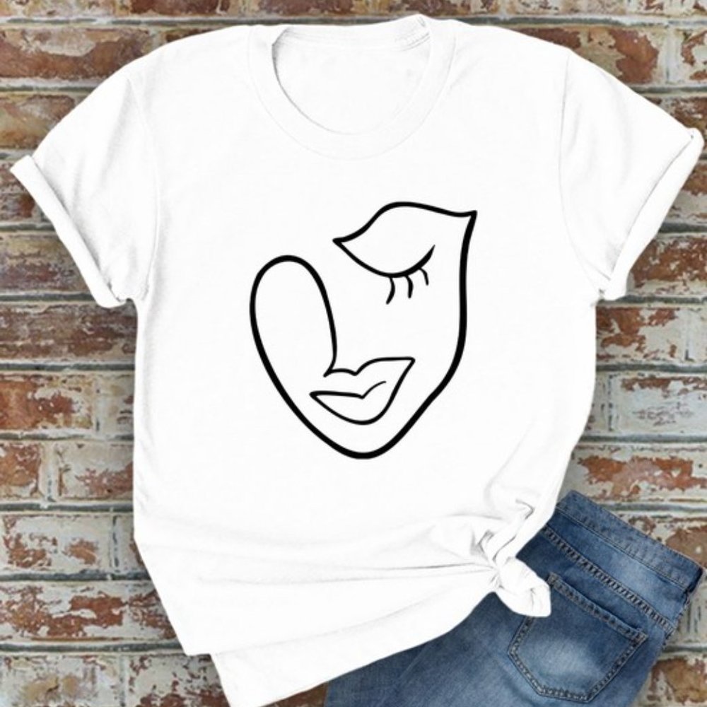 Fashion Face Lashes and Lips T-Shirt